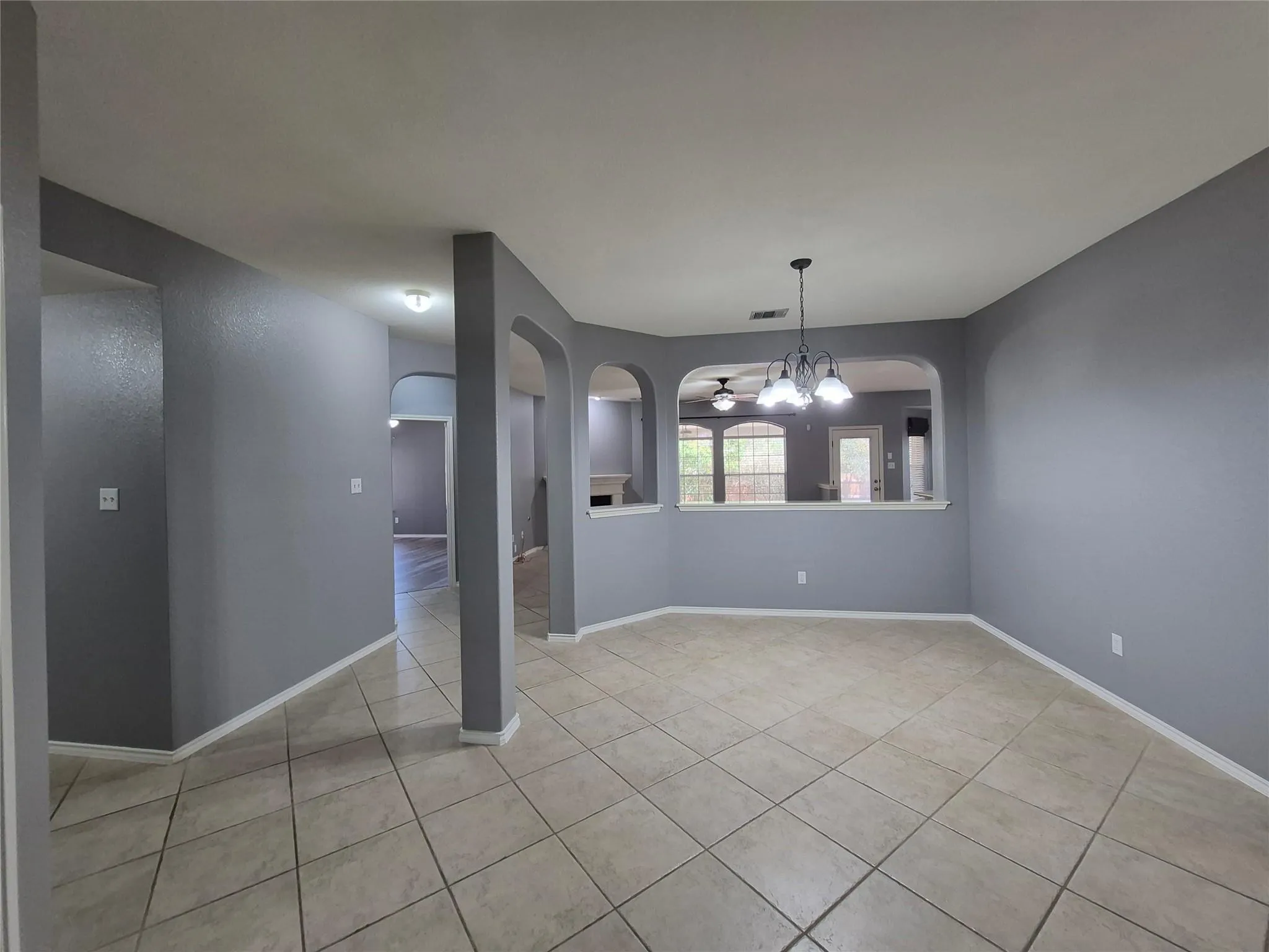 Photo 3 of 11600 FLETCHER HALL LN