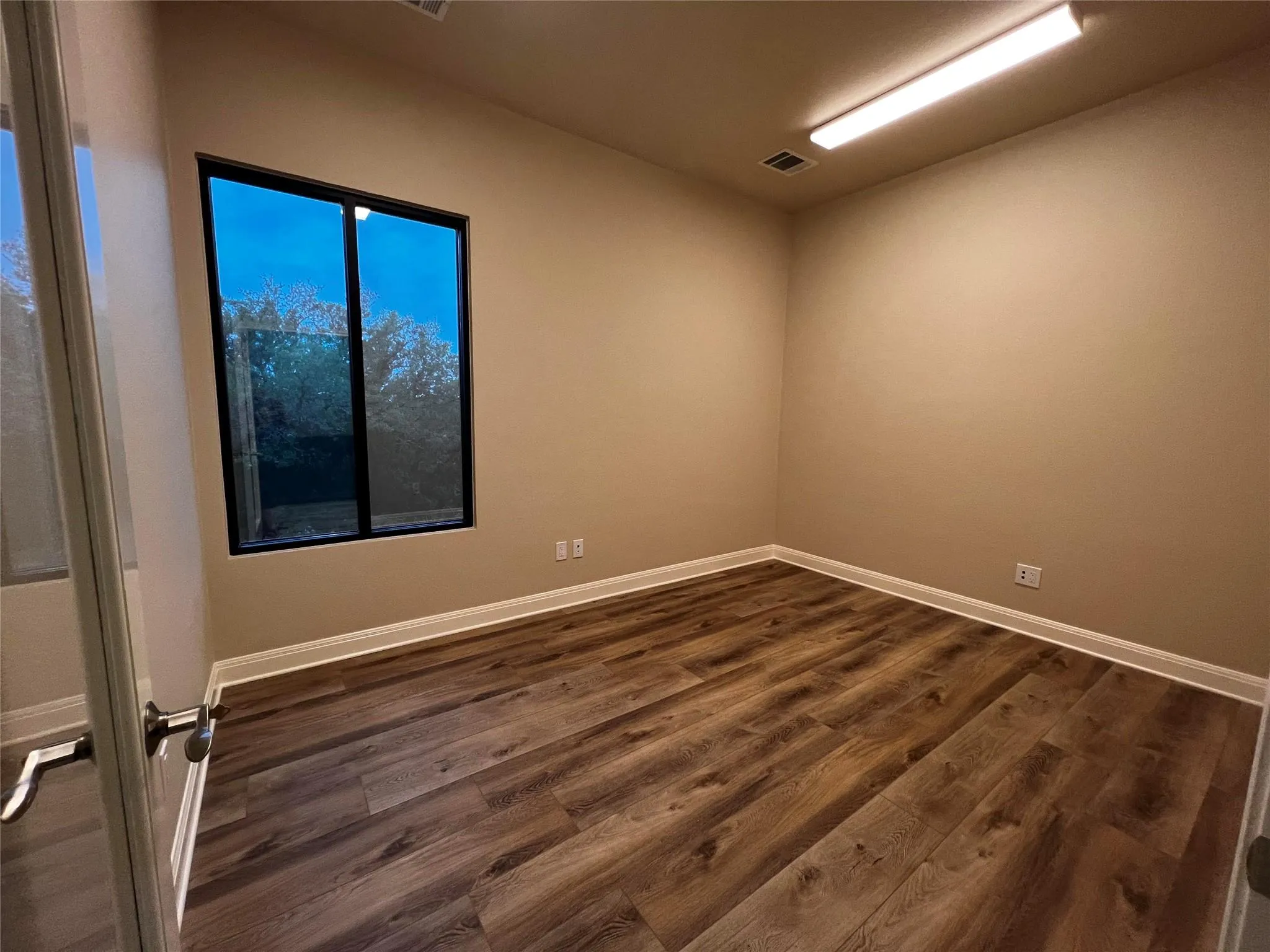 Photo 2 of 6400 LOHMAN FORD RD #2D