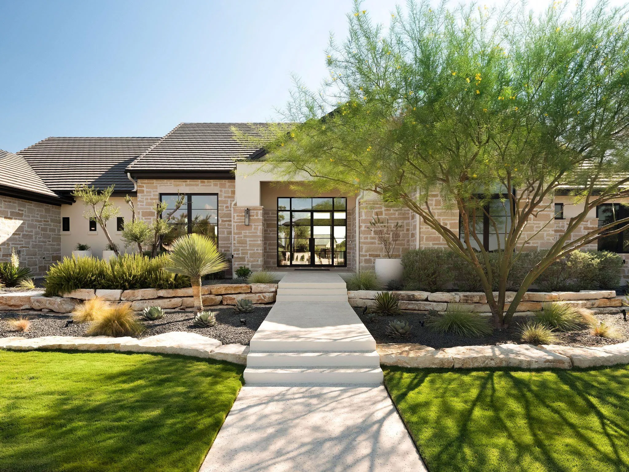 Photo of 117 STONE BLUFF DR, Georgetown, TX, 78633