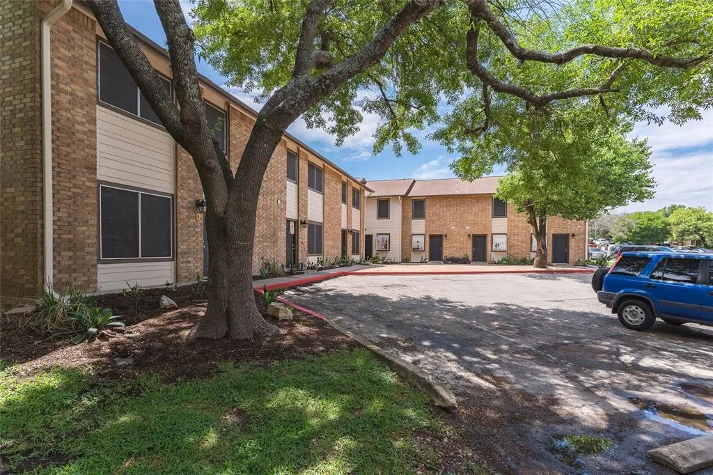 Photo of 1207 SOUTHPORT DR #108, Austin, 78704