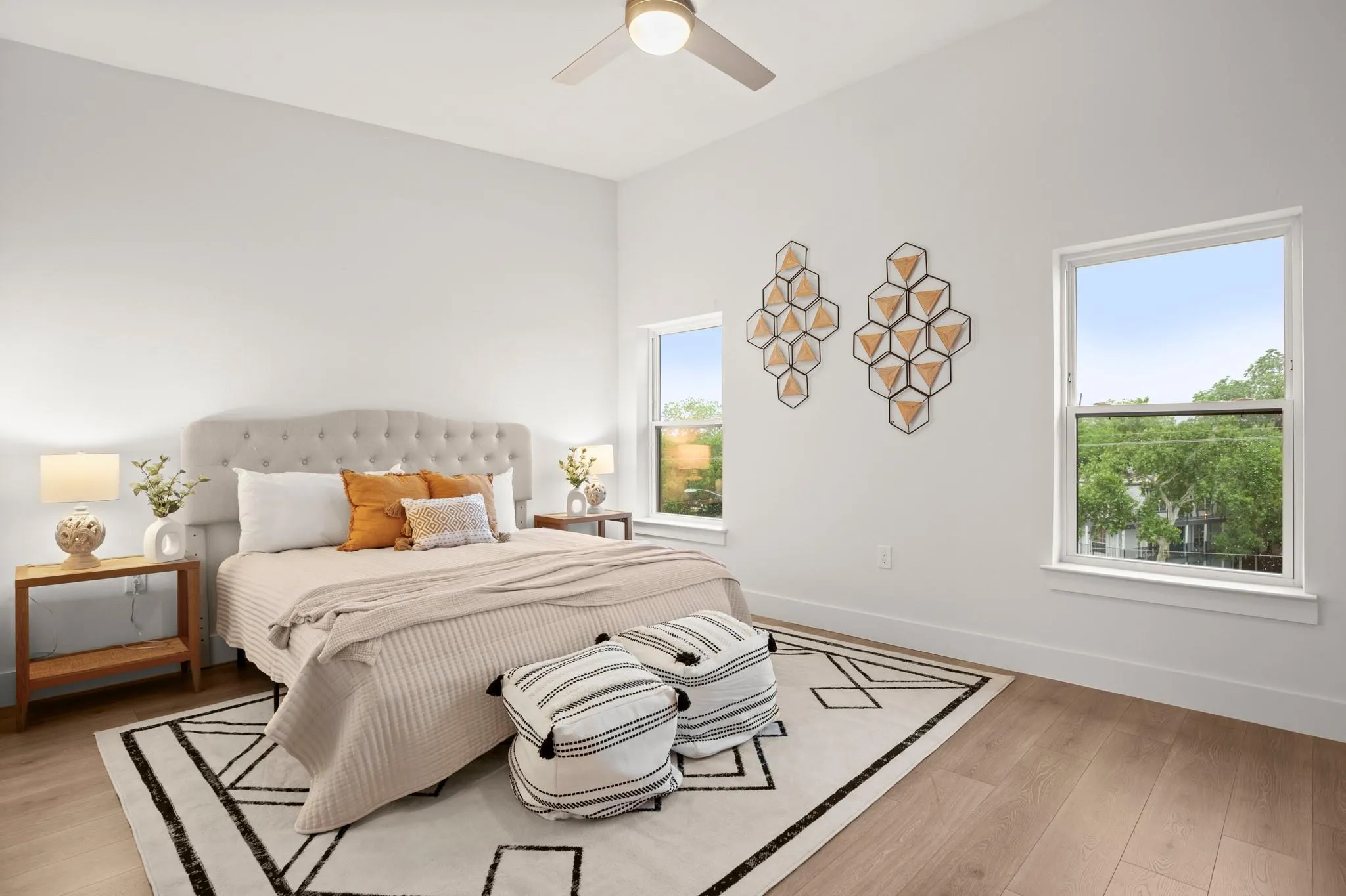 Photo 4 of 2213 POQUITO ST #306