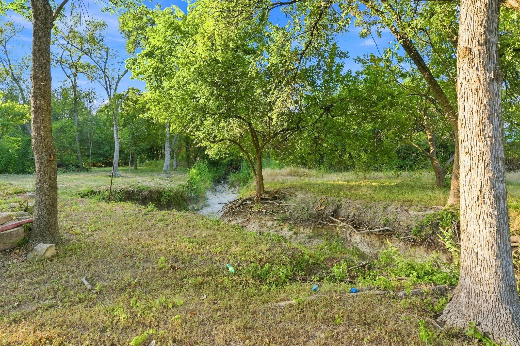 Photo 5 of 210 W MOCKINGBIRD LN #3