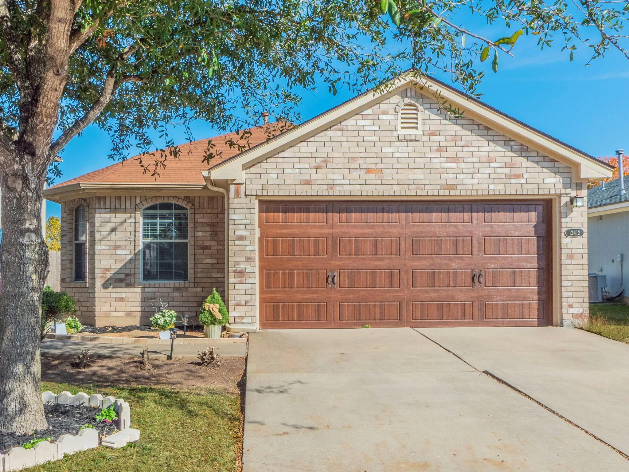 Photo of 12412 JAMIE DR, Manor, TX, 78653