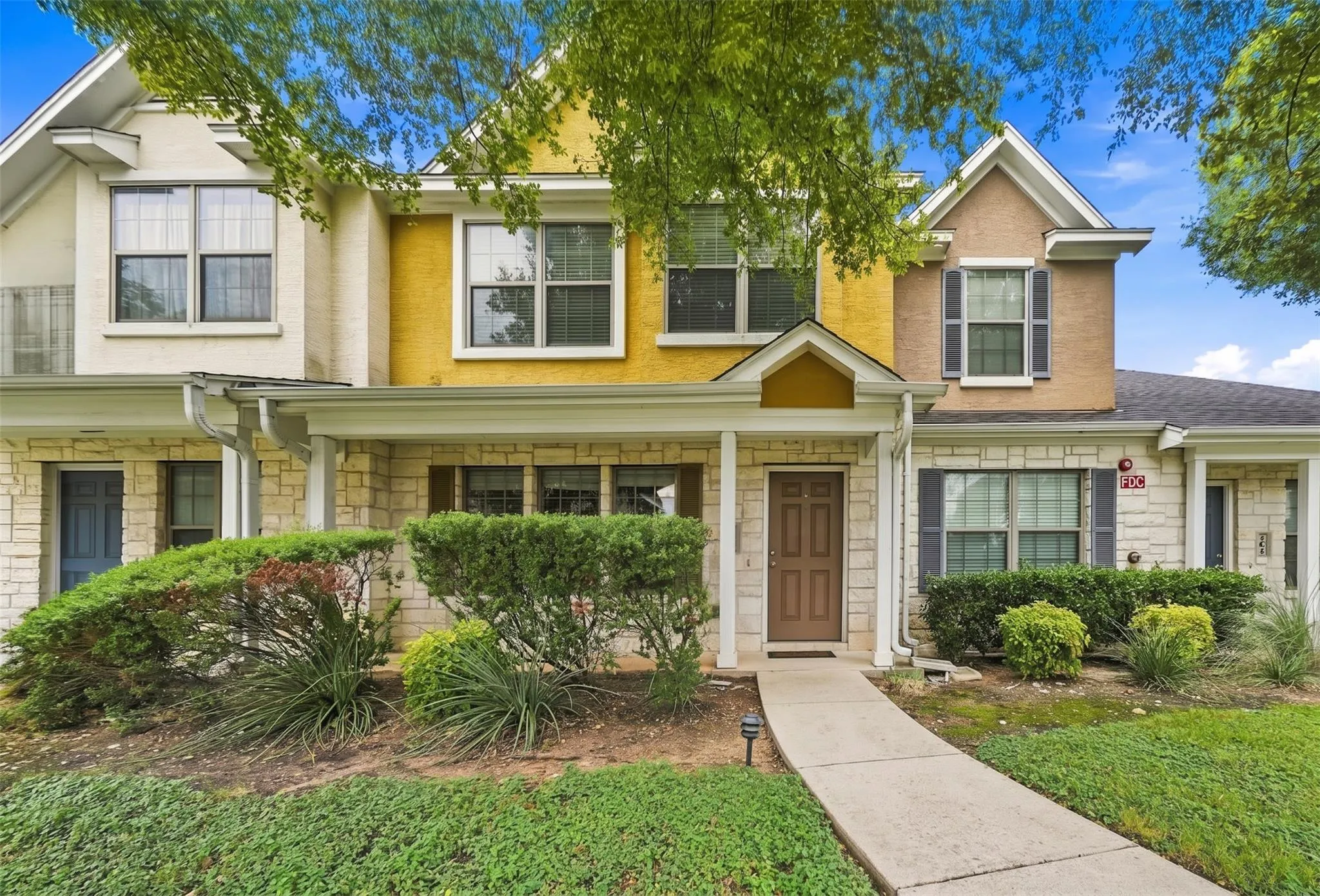 Photo 4 of 401 BUTTERCUP CREEK BLVD #504
