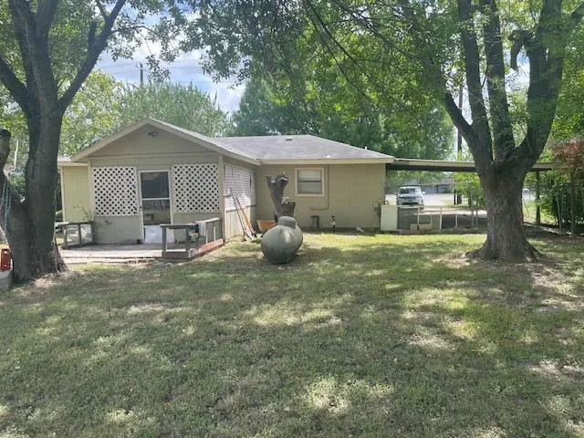 Photo 3 of 5296 DACY LN
