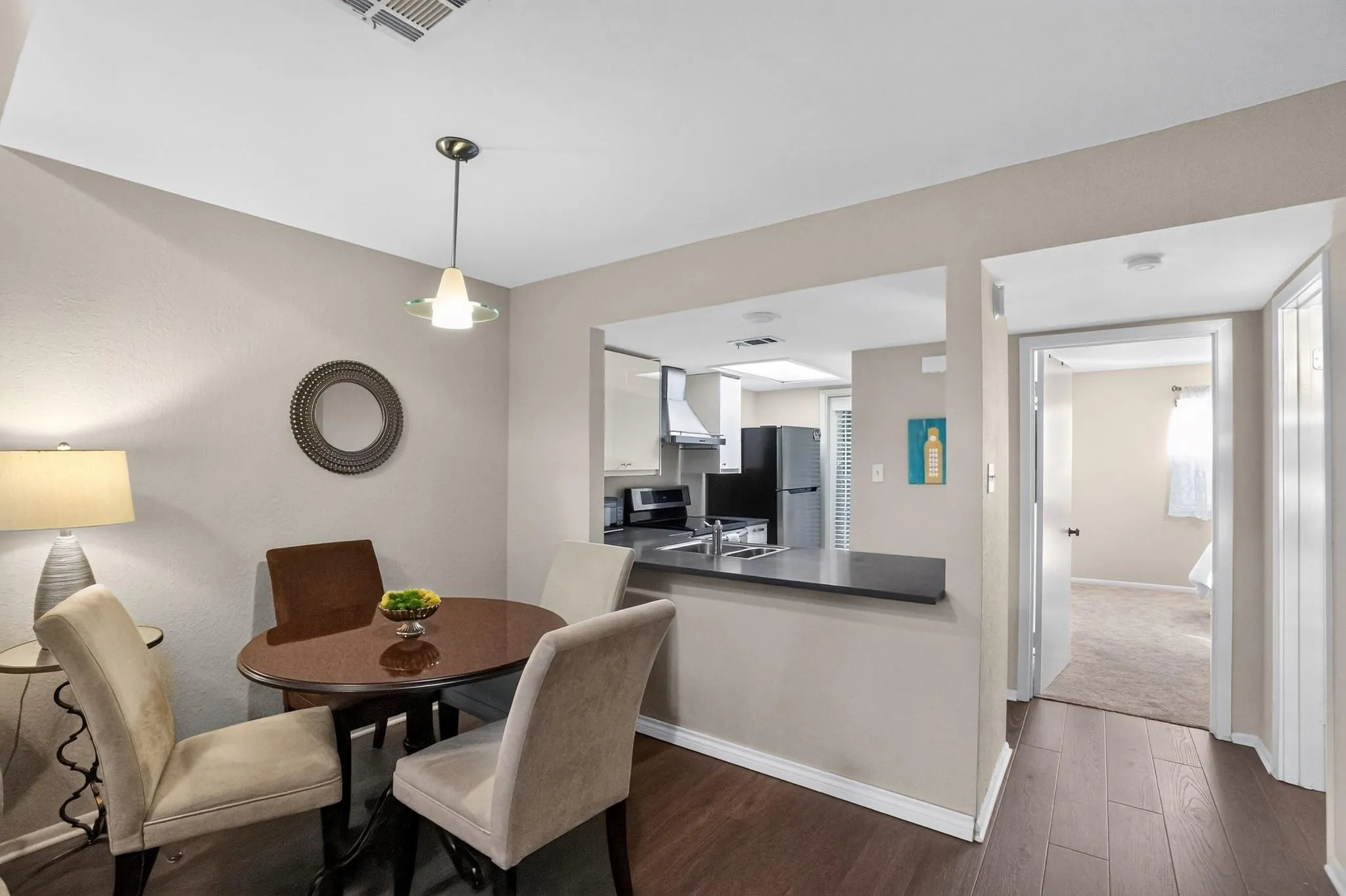 Photo 4 of 2104 CULLEN AVE #7-211