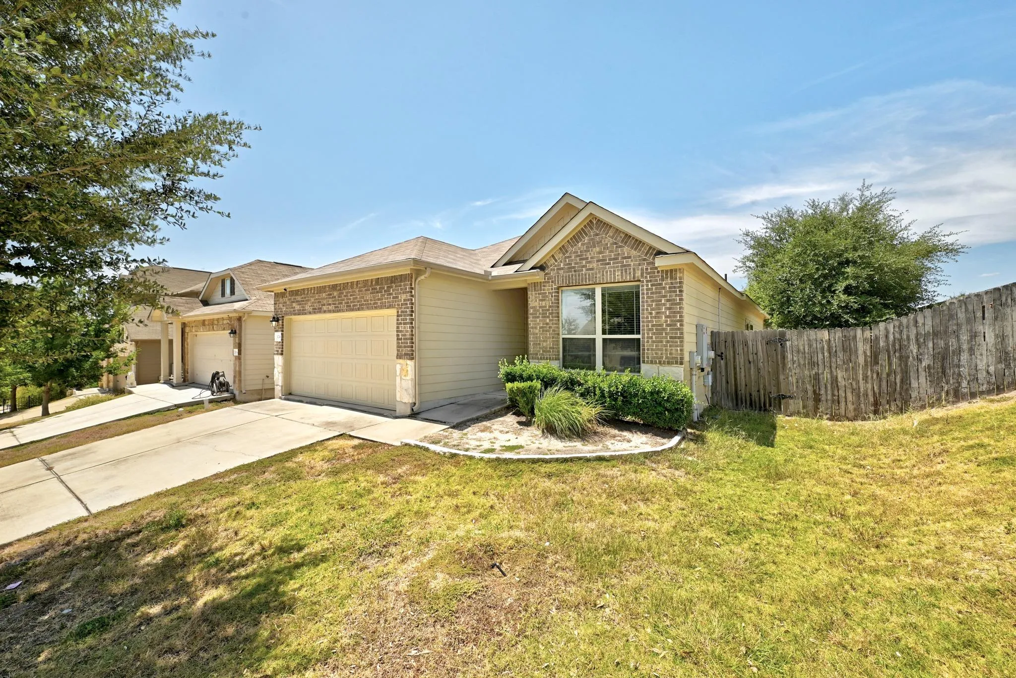 Photo 4 of 10240 CRESCENDO LN