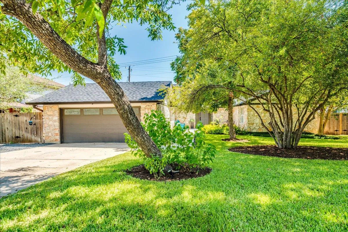 Photo of 12601 GRISTMILL CV, Austin, TX, 78750
