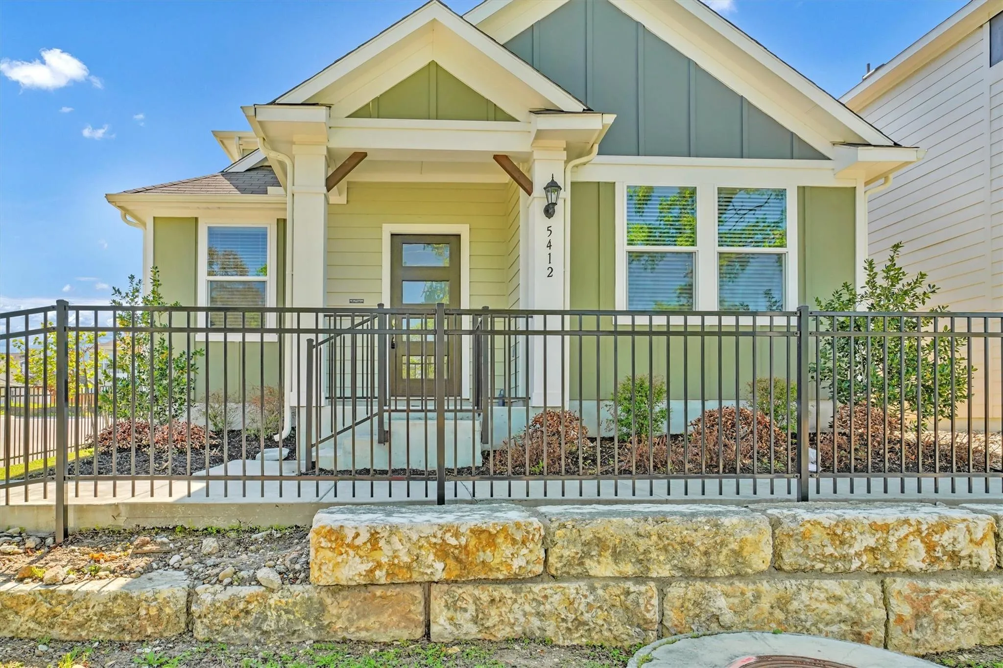 Photo of 5412 GOLDEN CANARY LN, Austin, 78723