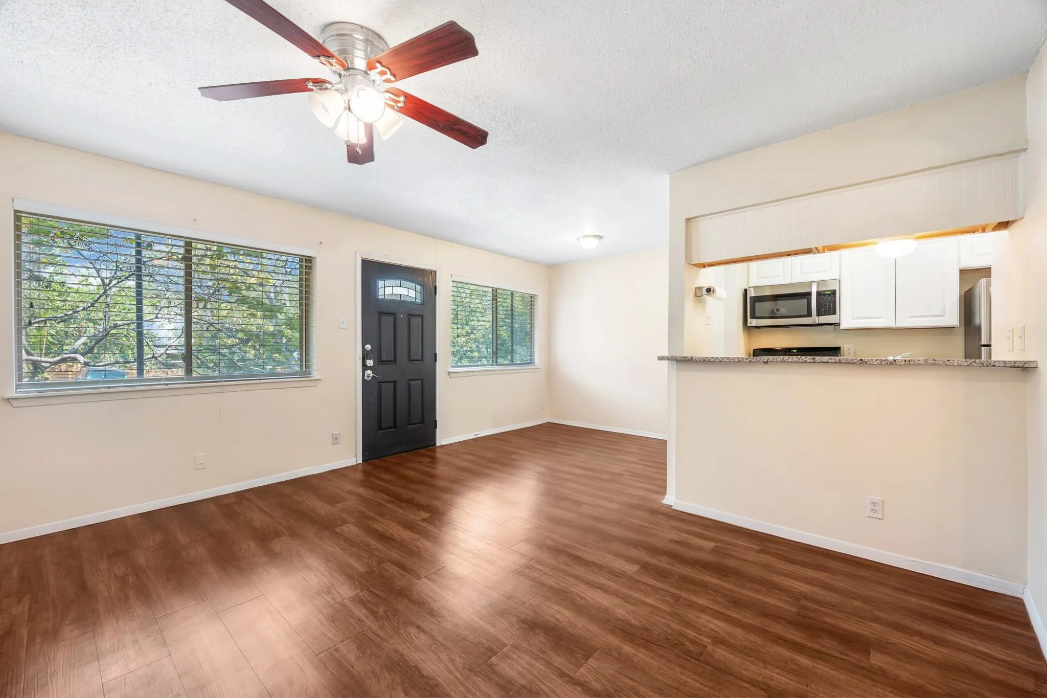 Photo 5 of 1202 NEWNING AVE #208