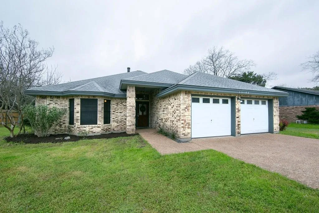 Photo of 13102 VILLA PARK DR, Austin, 78729