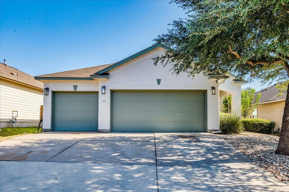 Photo of 765 RELIANCE DR, Buda, TX, 78610