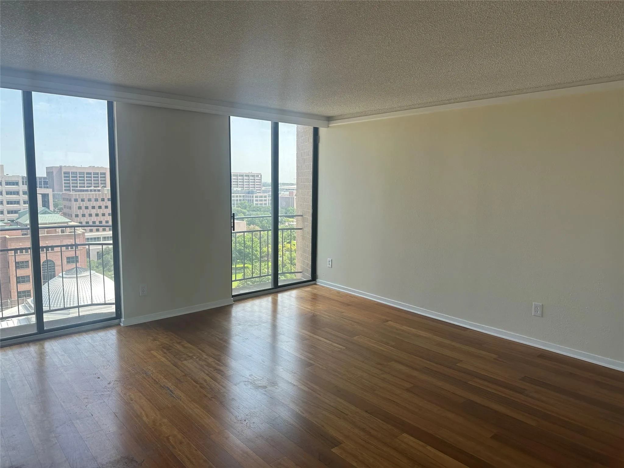 Photo 5 of 1122 COLORADO ST #1502