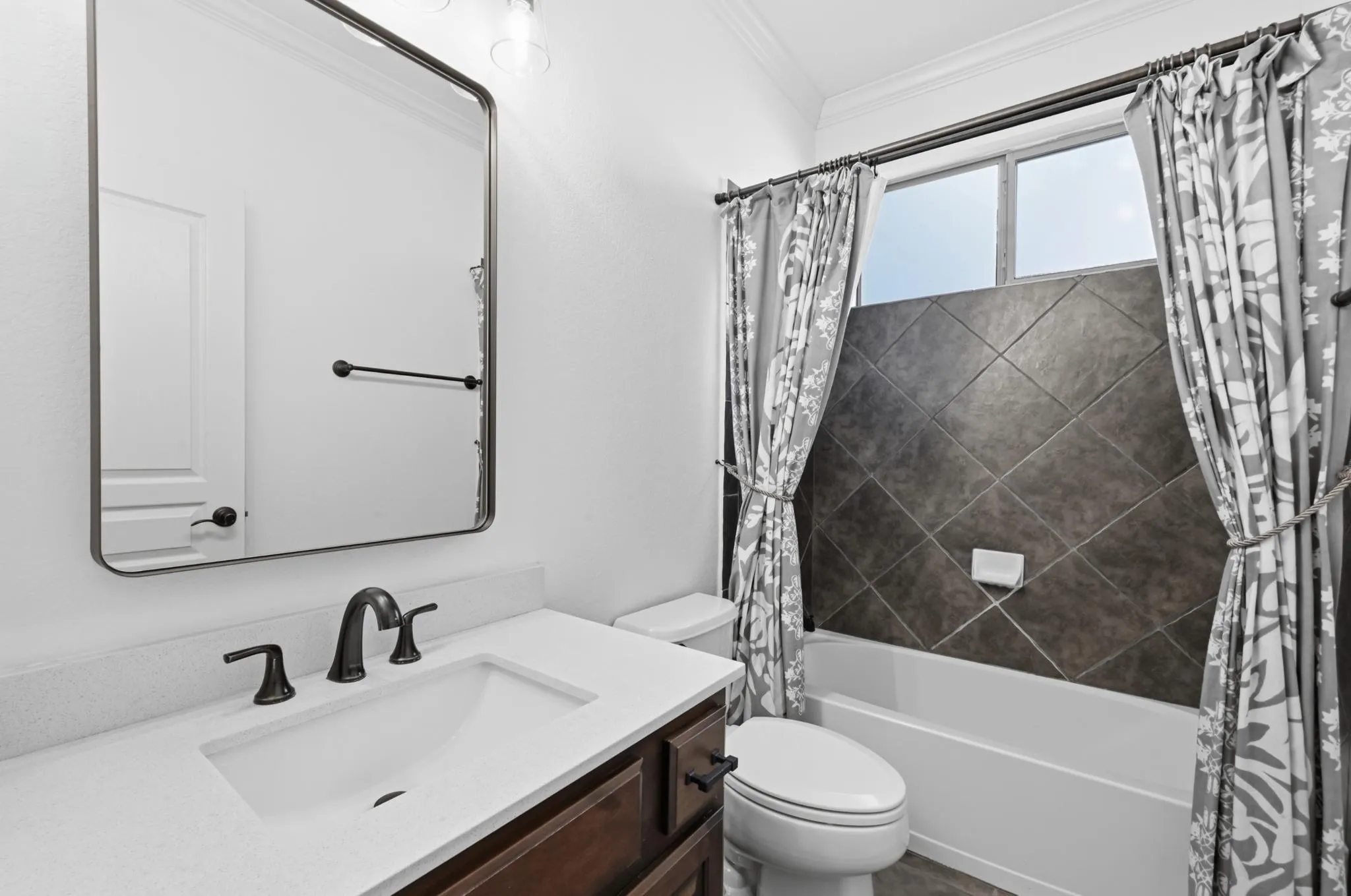 Photo 4 of 12621 CAPELLA TRL