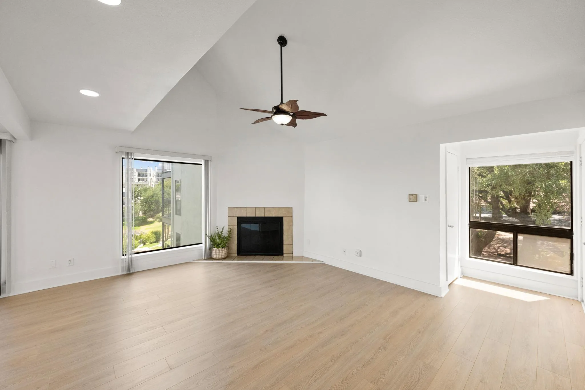 Photo of 2918 N RANCH ROAD 620 #B112, Austin, TX, 78734