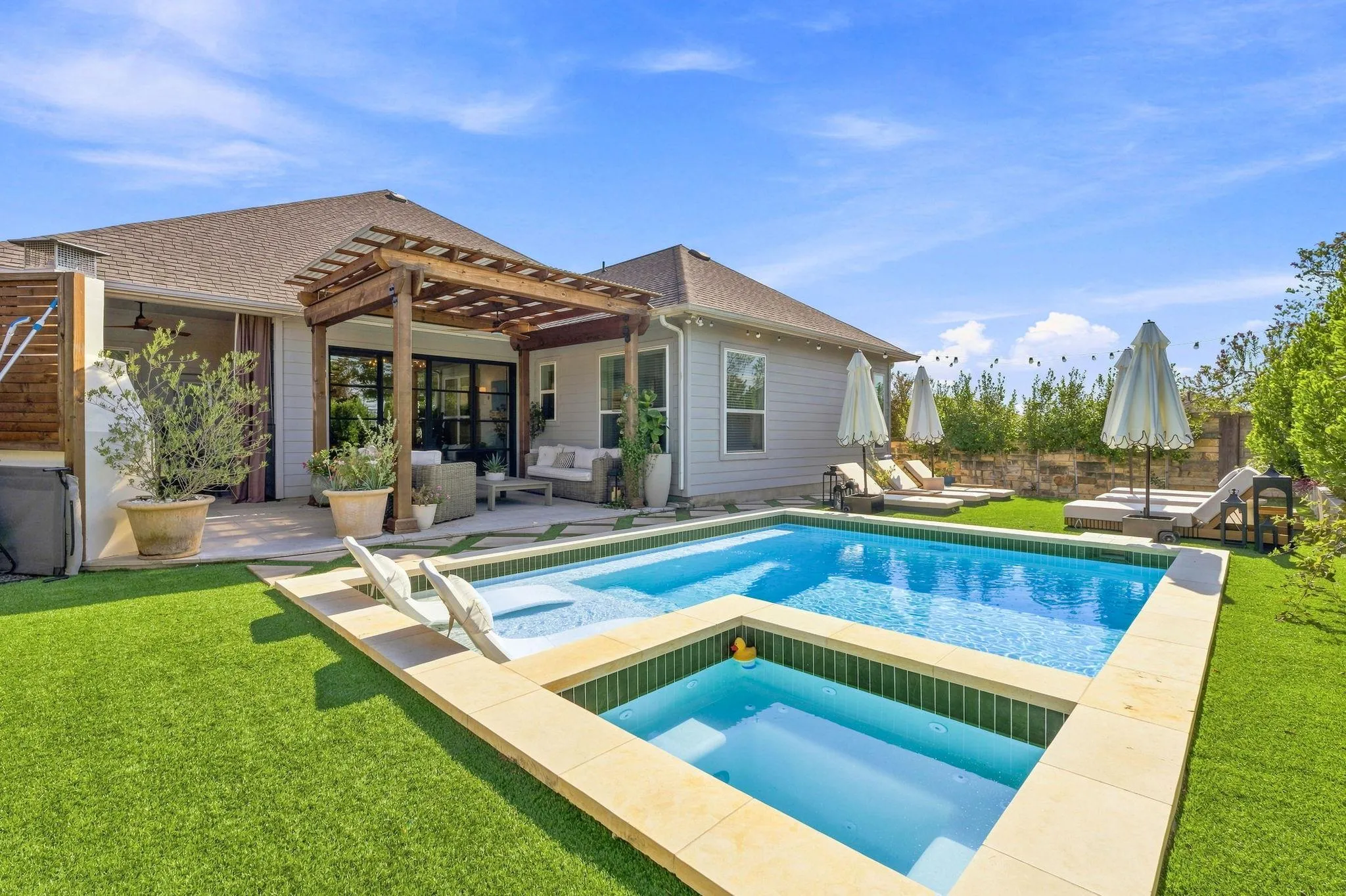 Photo of 7904 BEACON KNOB WAY, Austin, TX, 78744