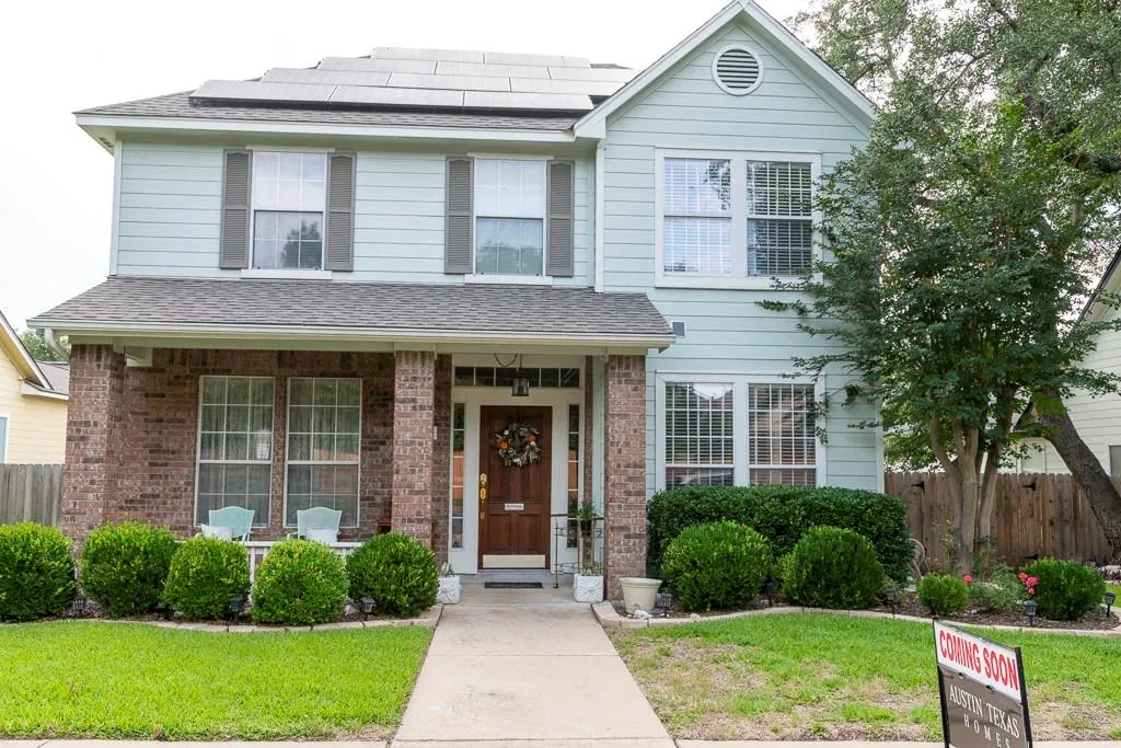 Photo of 232 VILLAGE COMMONS BLVD, Georgetown, TX, 78633