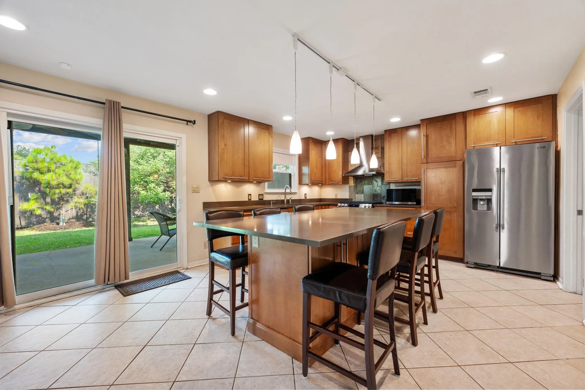 Photo 3 of 8612 STILLWOOD LN