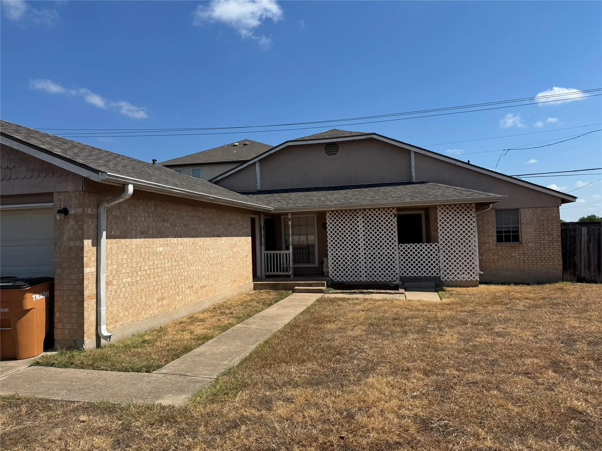 Photo of 8704 PINERIDGE DR #B, Austin, 78729