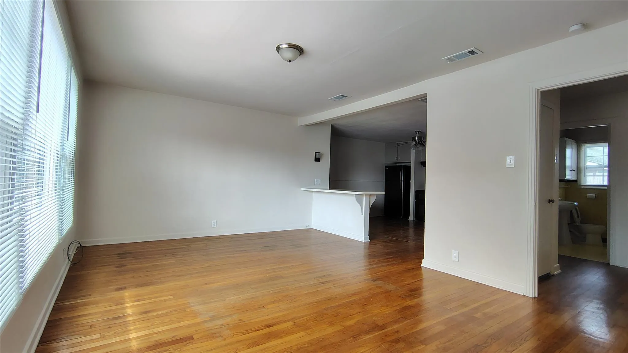 Photo 2 of 13805 MAYE PL