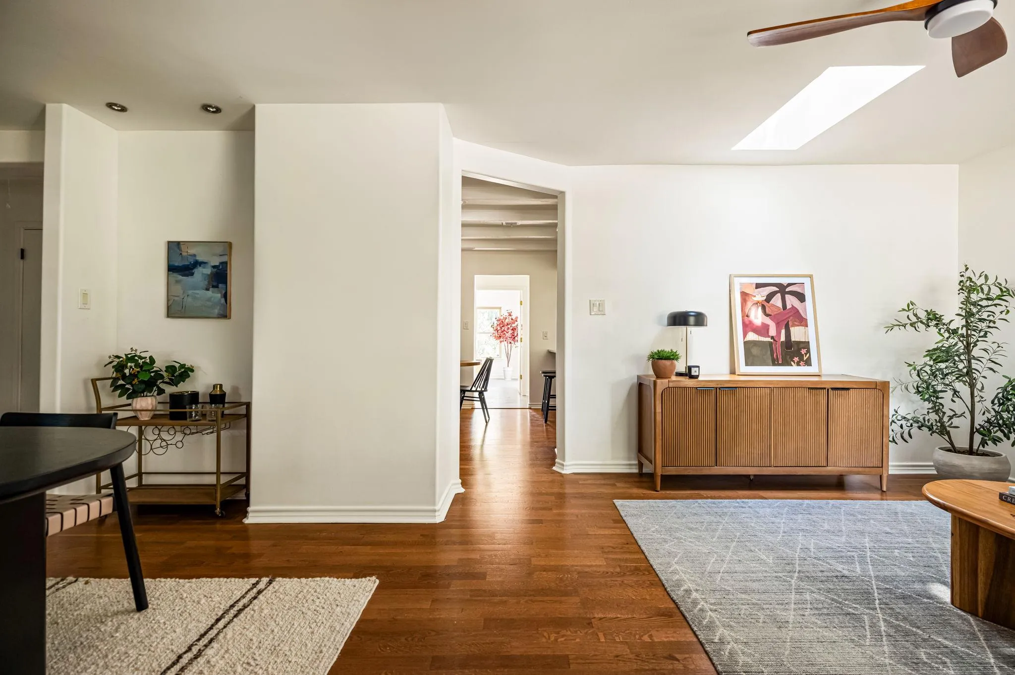 Photo 5 of 2606 FRIAR TUCK LN
