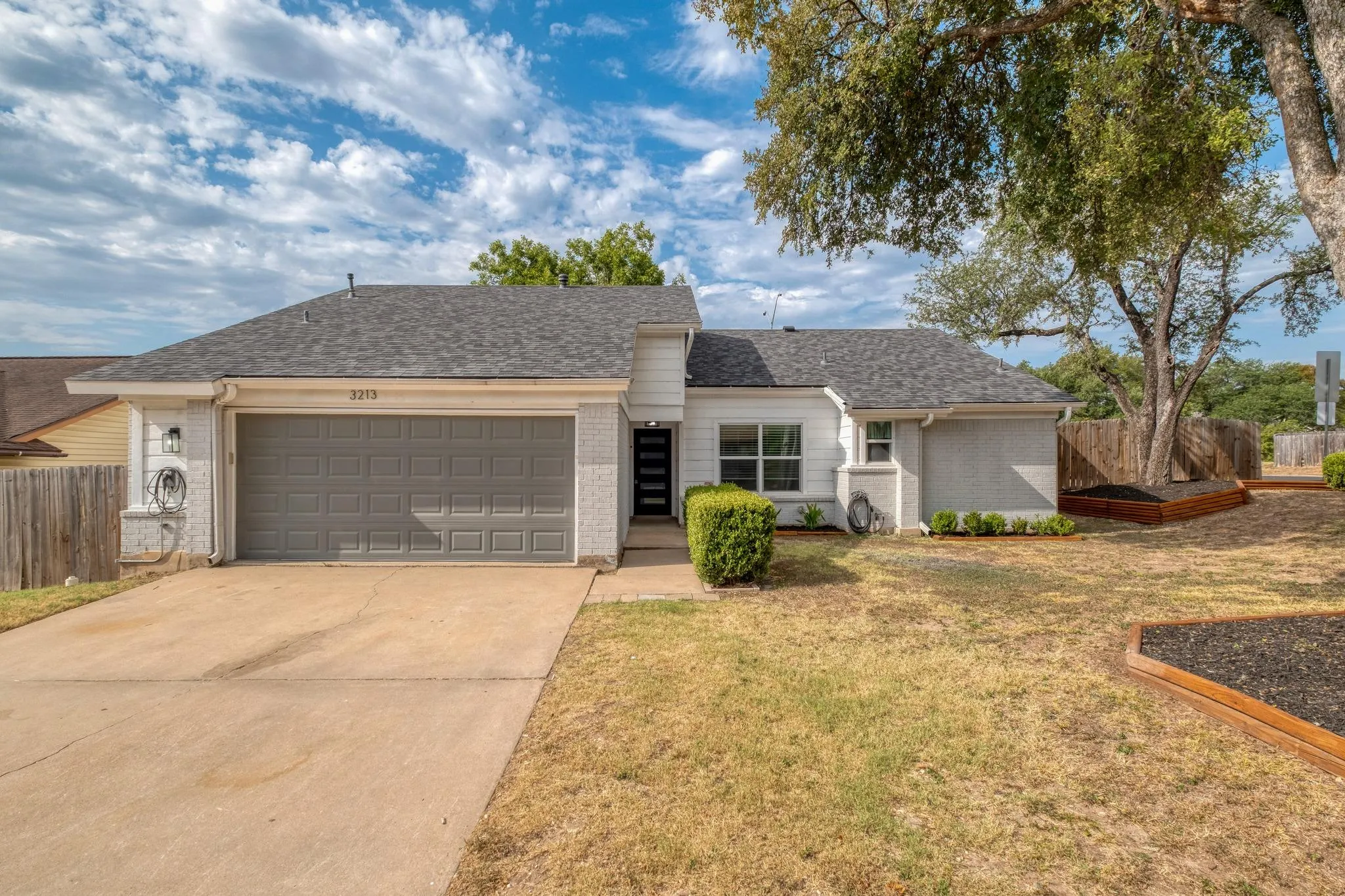 Photo of 3213 WESTERN DR, Austin, TX, 78745