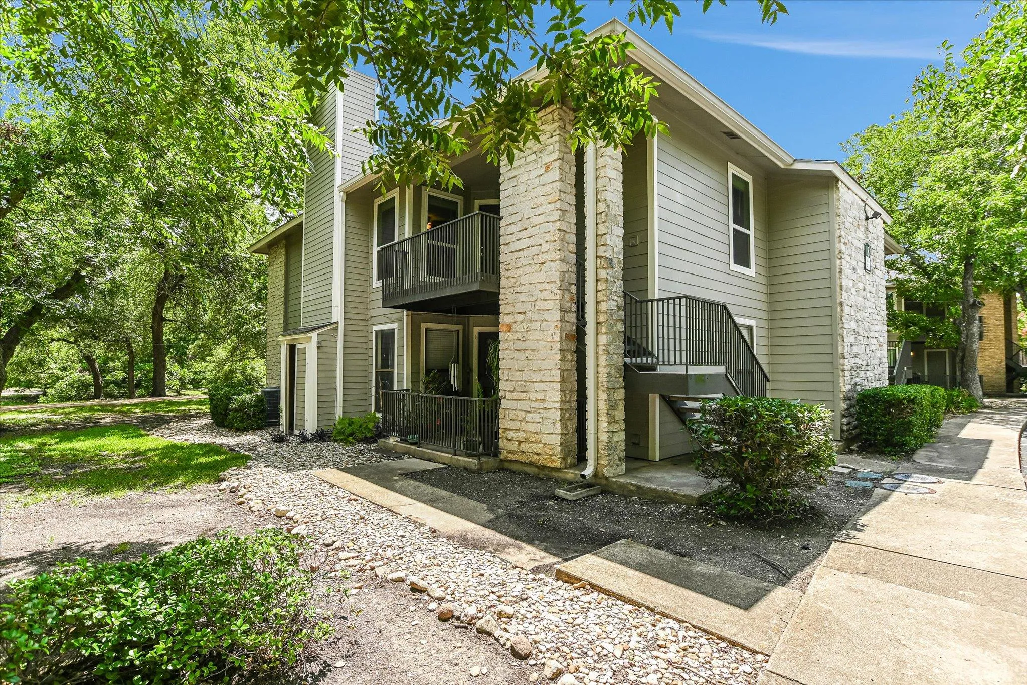Photo of 10616 MELLOW MEADOWS DR #18B, Austin, TX, 78750