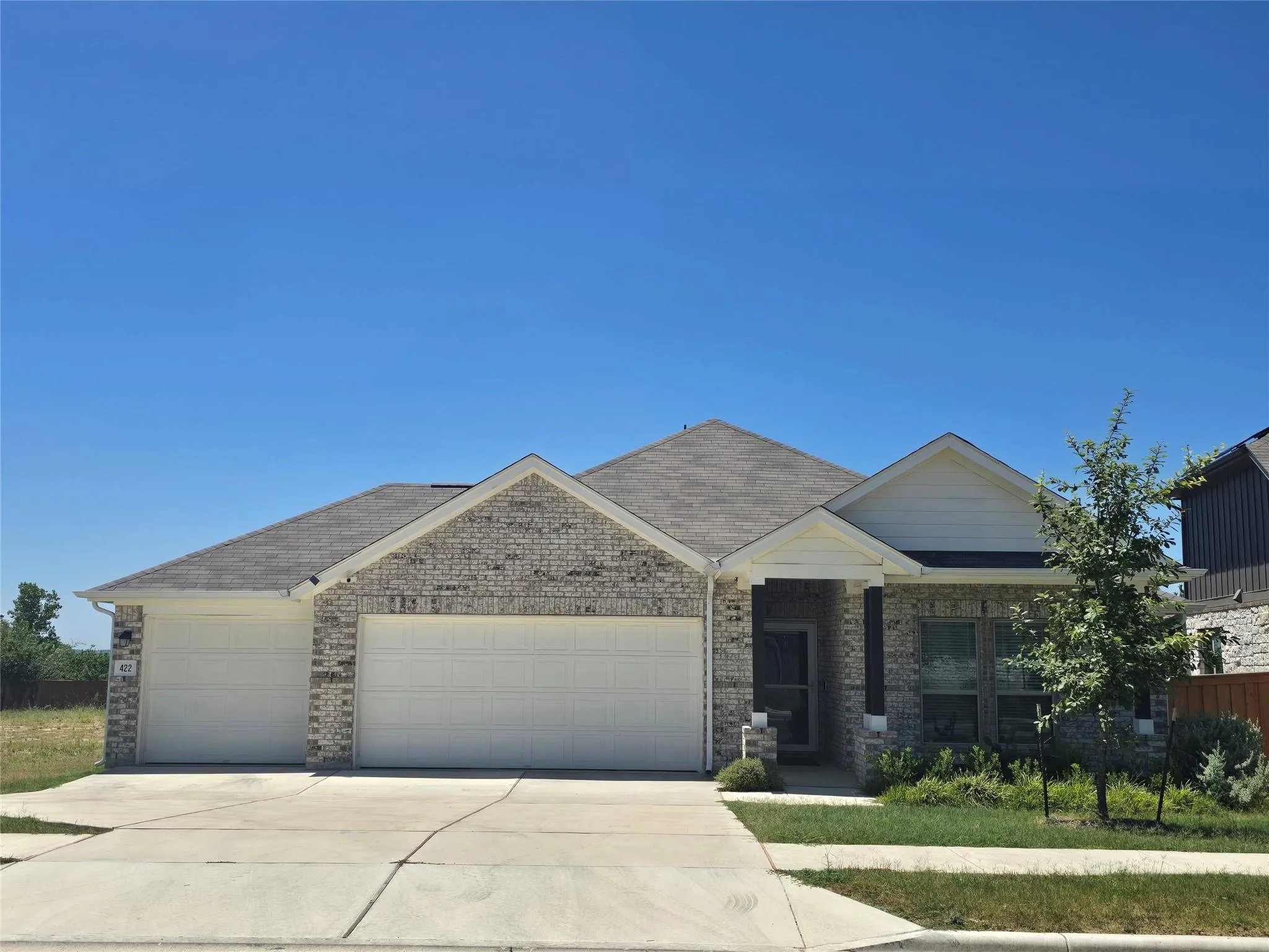Photo of 422 BACKSTAYS LOOP, Kyle, TX, 78640