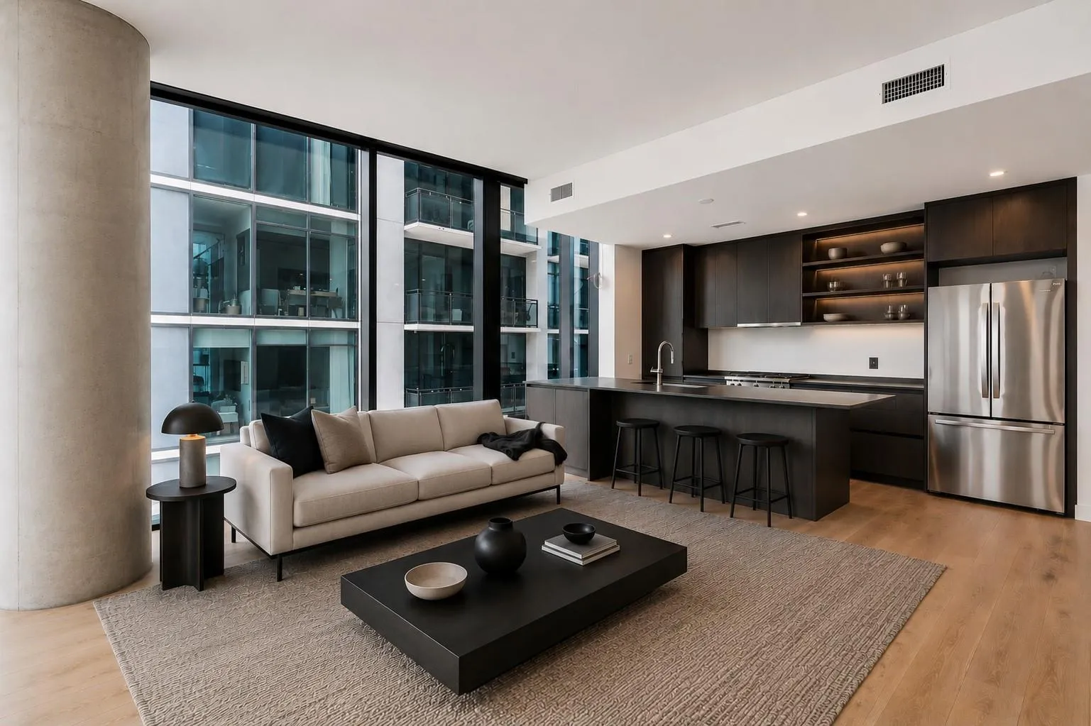 Photo 2 of 610 DAVIS ST #2205
