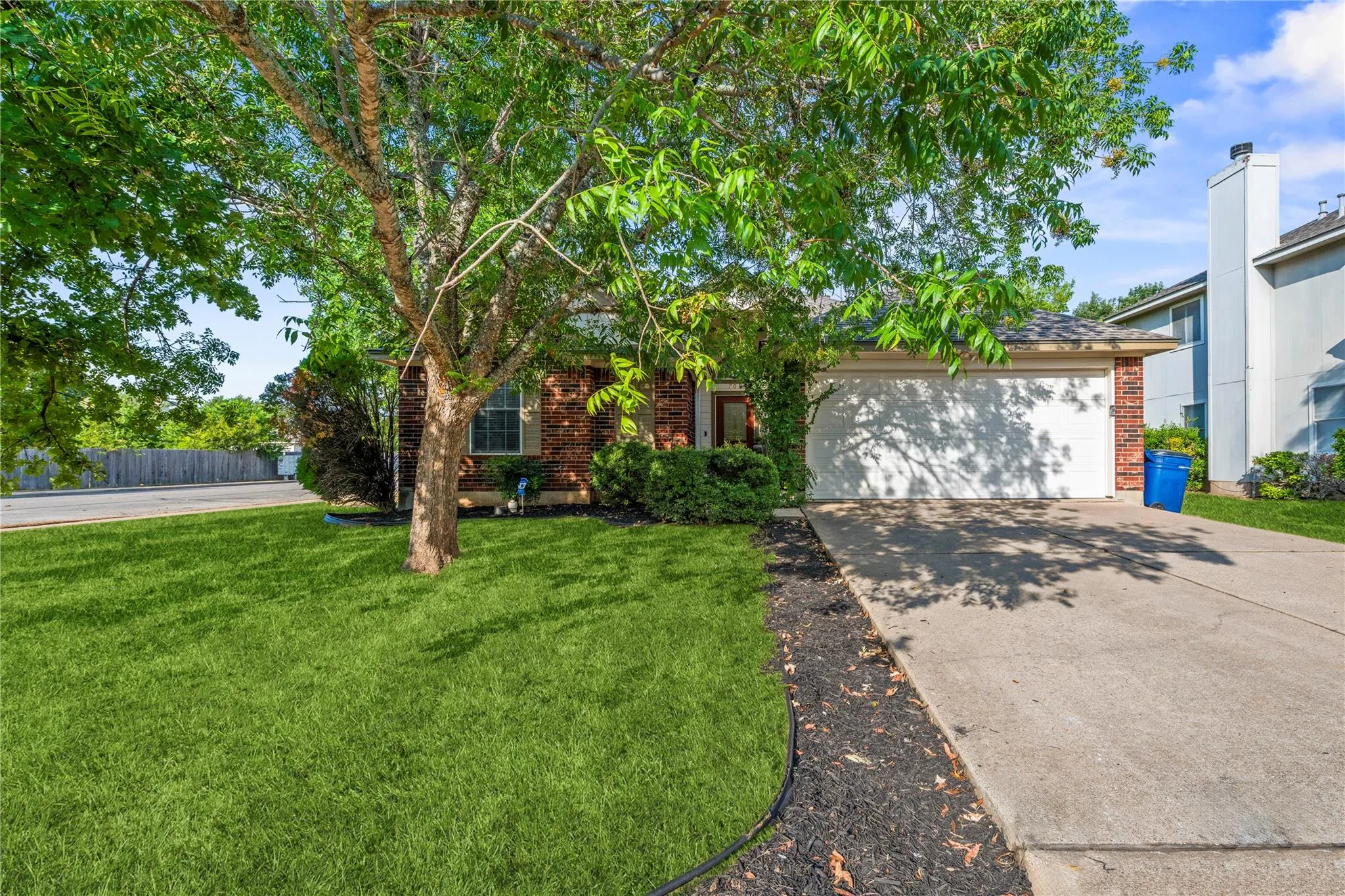 Photo 2 of 701 SPARKLING BROOK LN