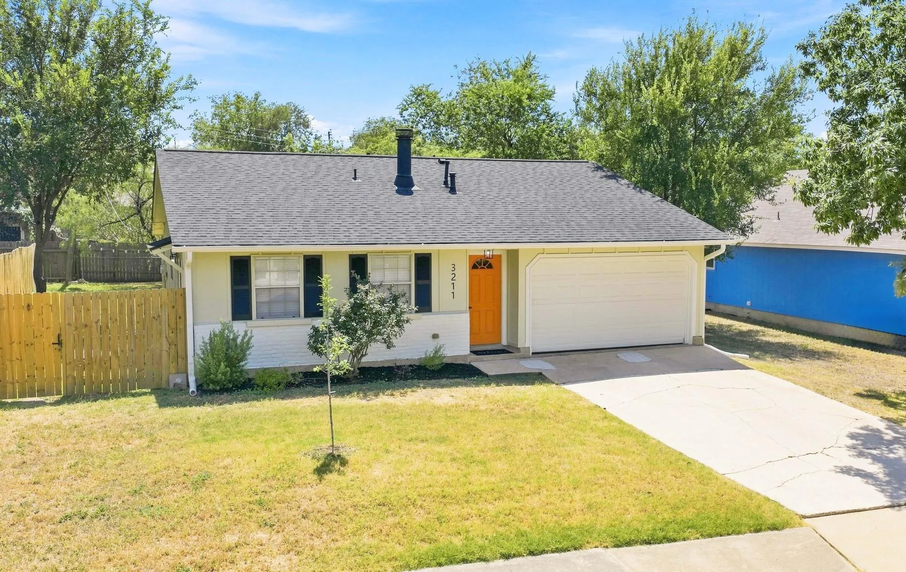 Photo of 3211 PLANTATION RD, Austin, TX, 78745