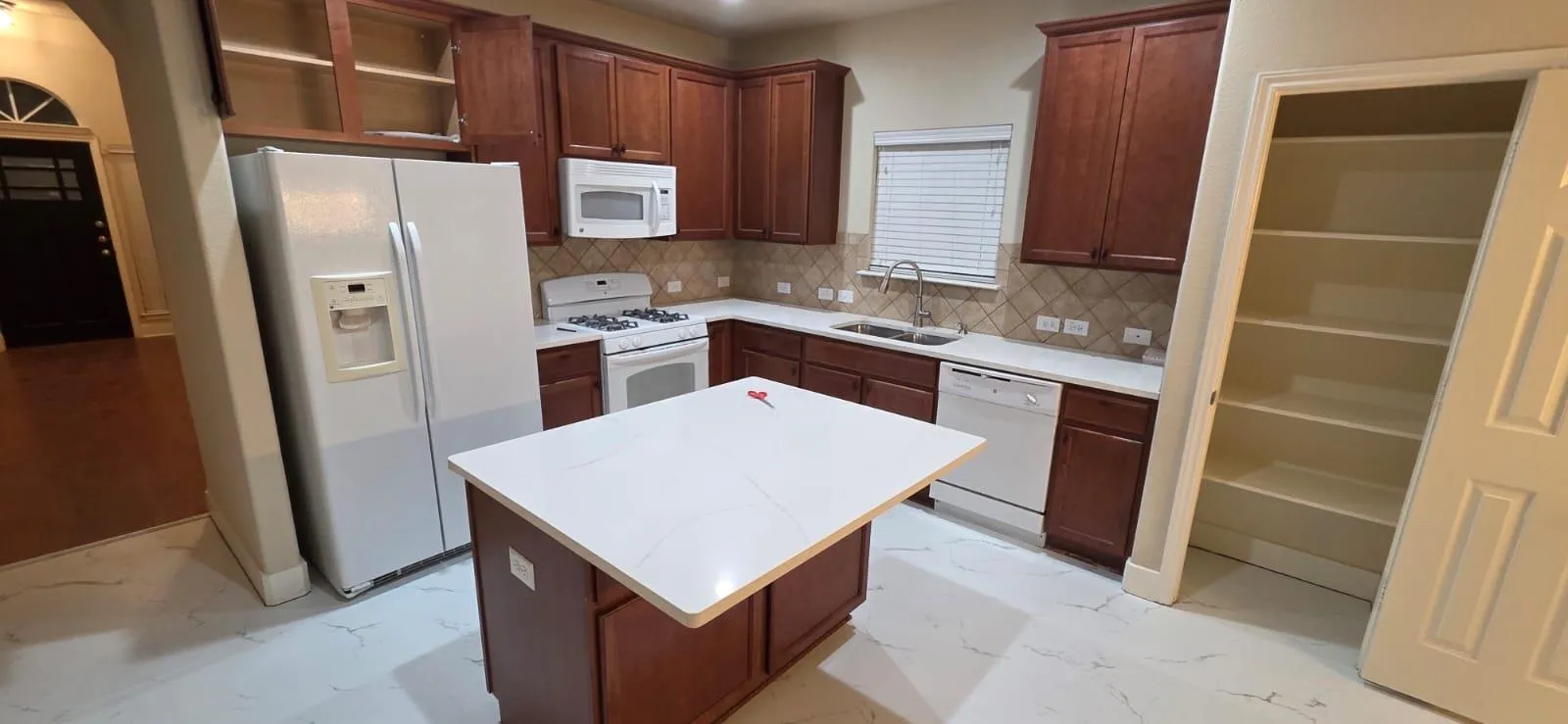 Photo 5 of 8600 WOOD STORK DR #373