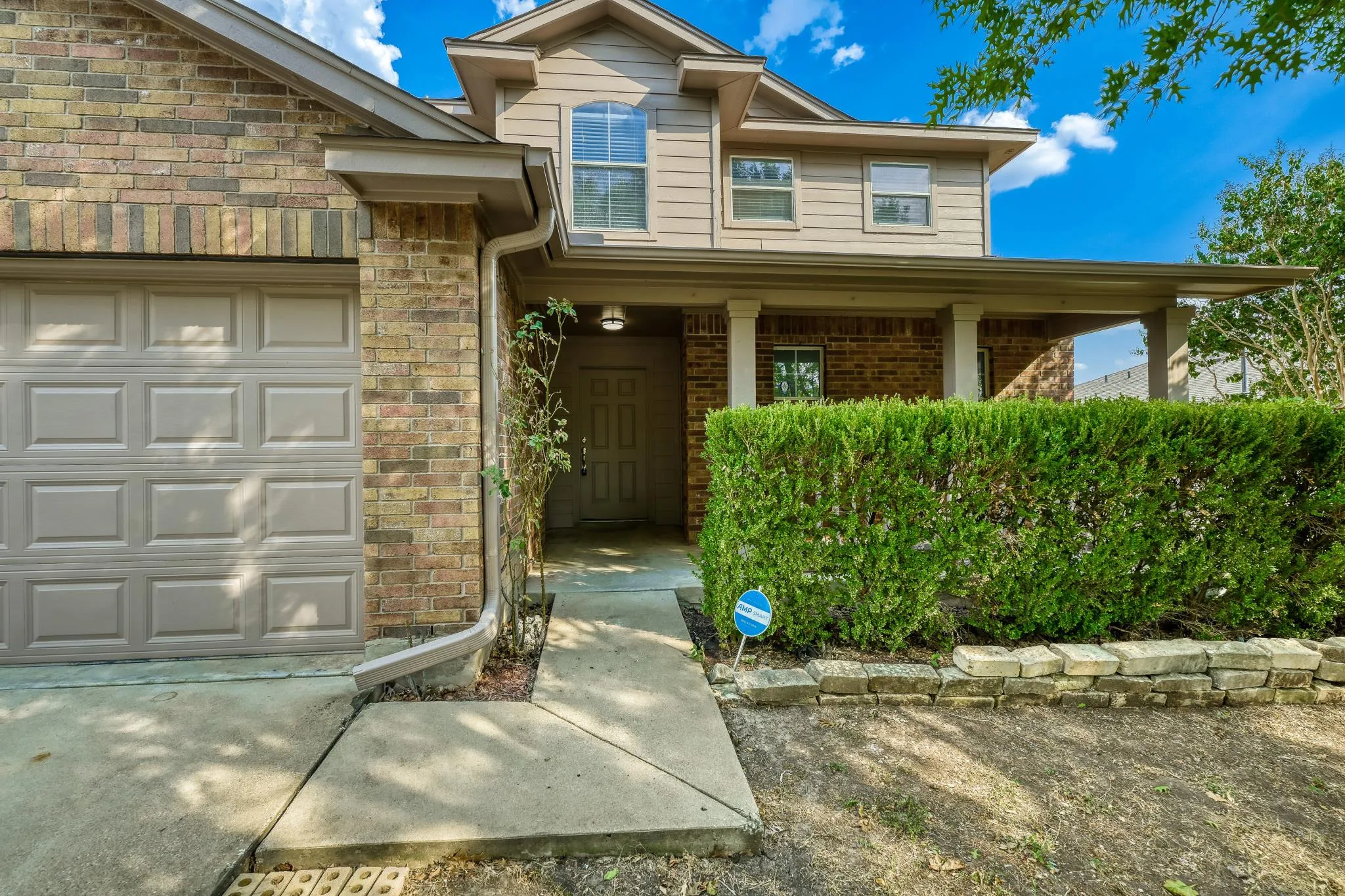 Photo 2 of 399 PADDINGTON DR
