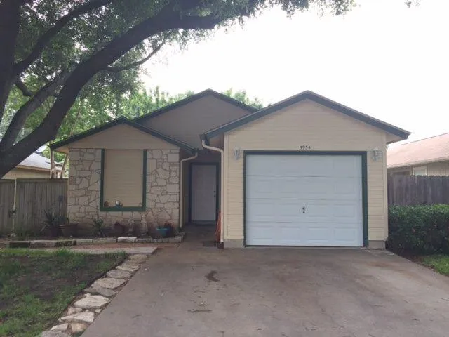 Photo of 5934 KEVIN KELLY PL, Austin, 78727