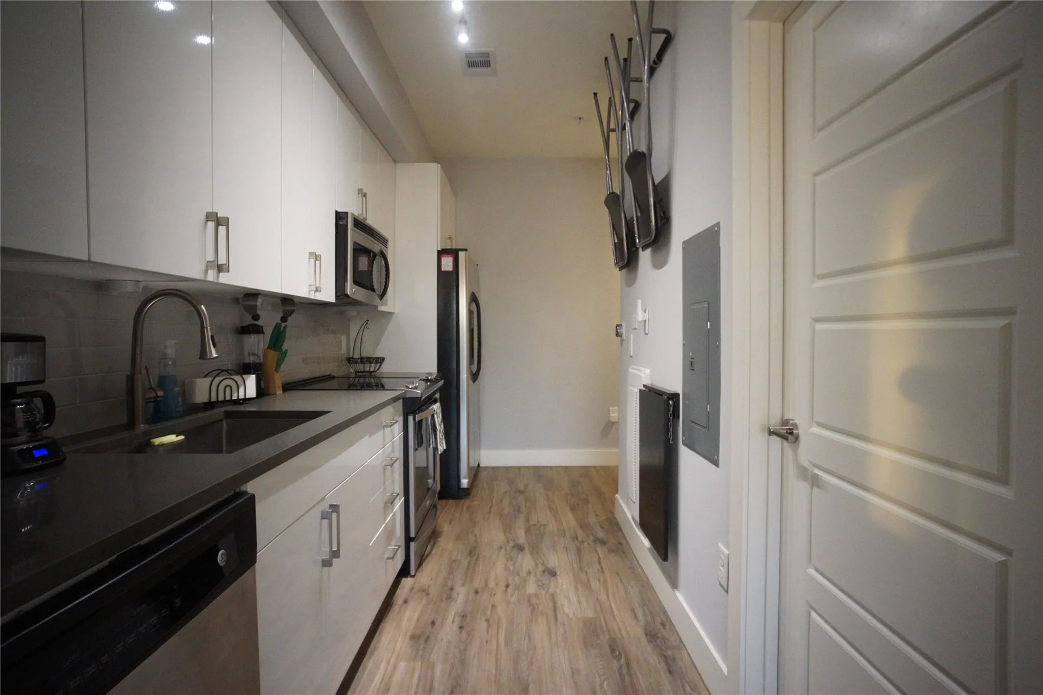Photo 5 of 6444 BURNET RD #305