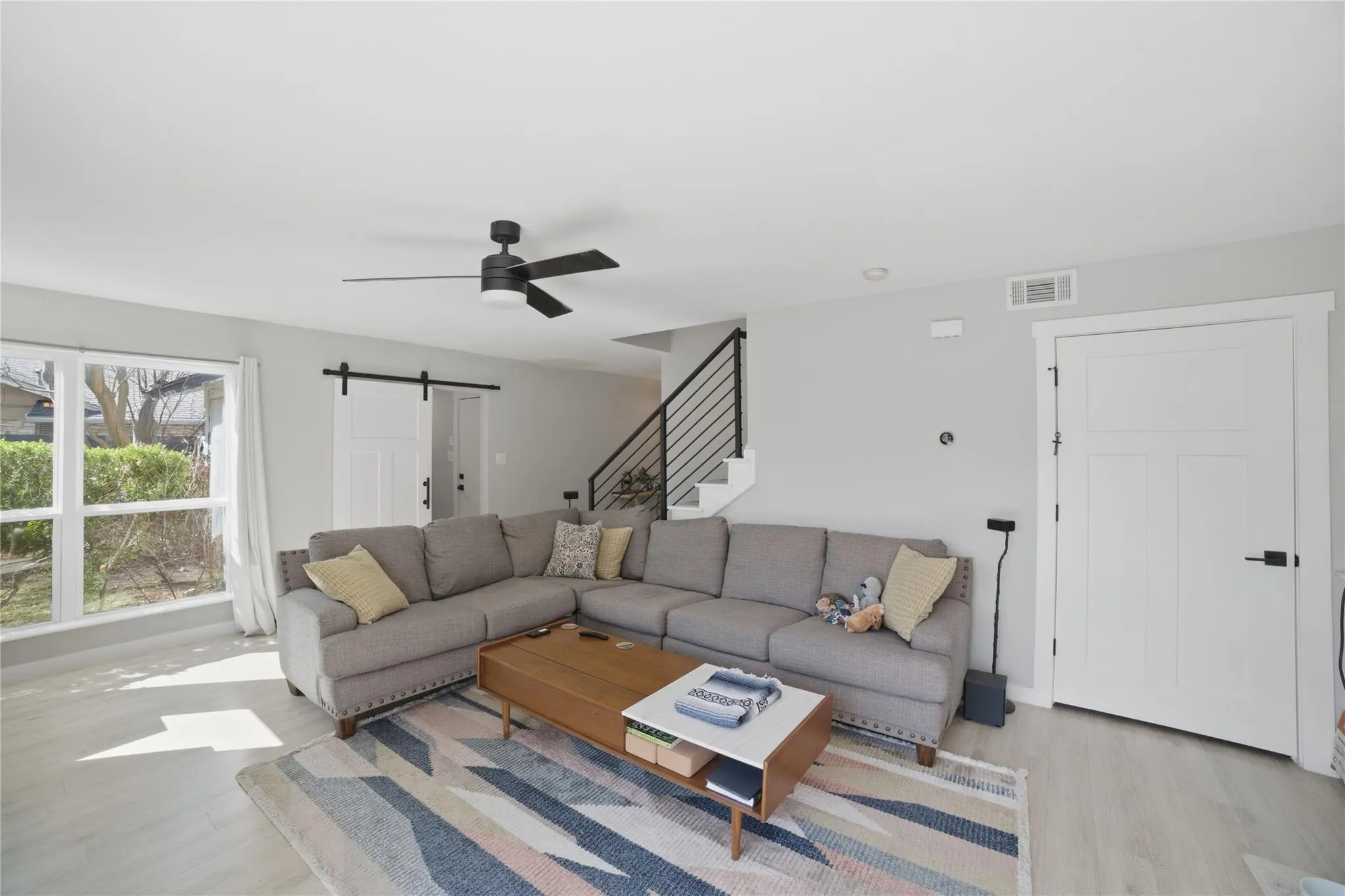 Photo 5 of 1315 QUAIL PARK DR