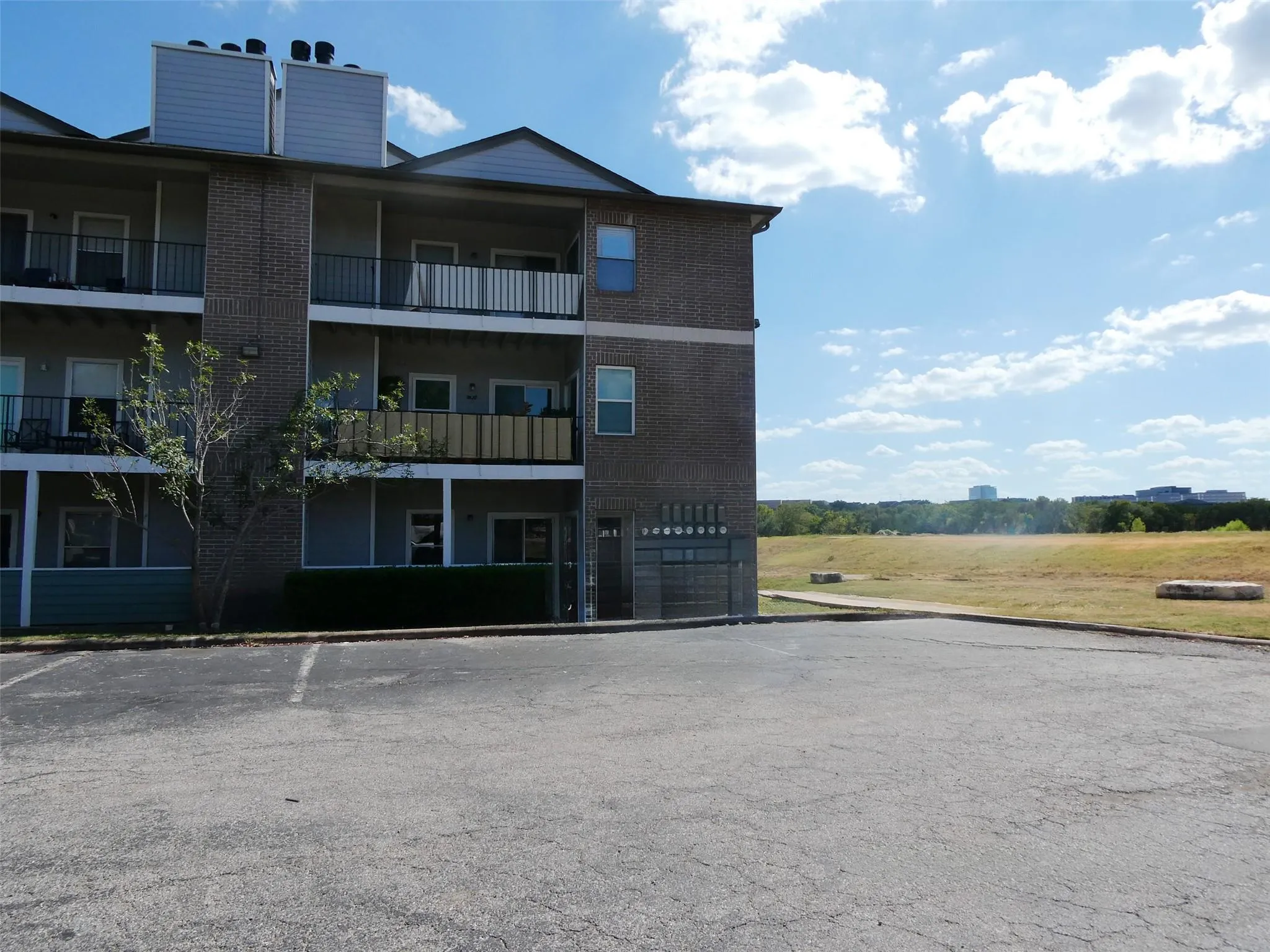 Photo of 12166 METRIC BLVD #1009, Austin, TX, 78758