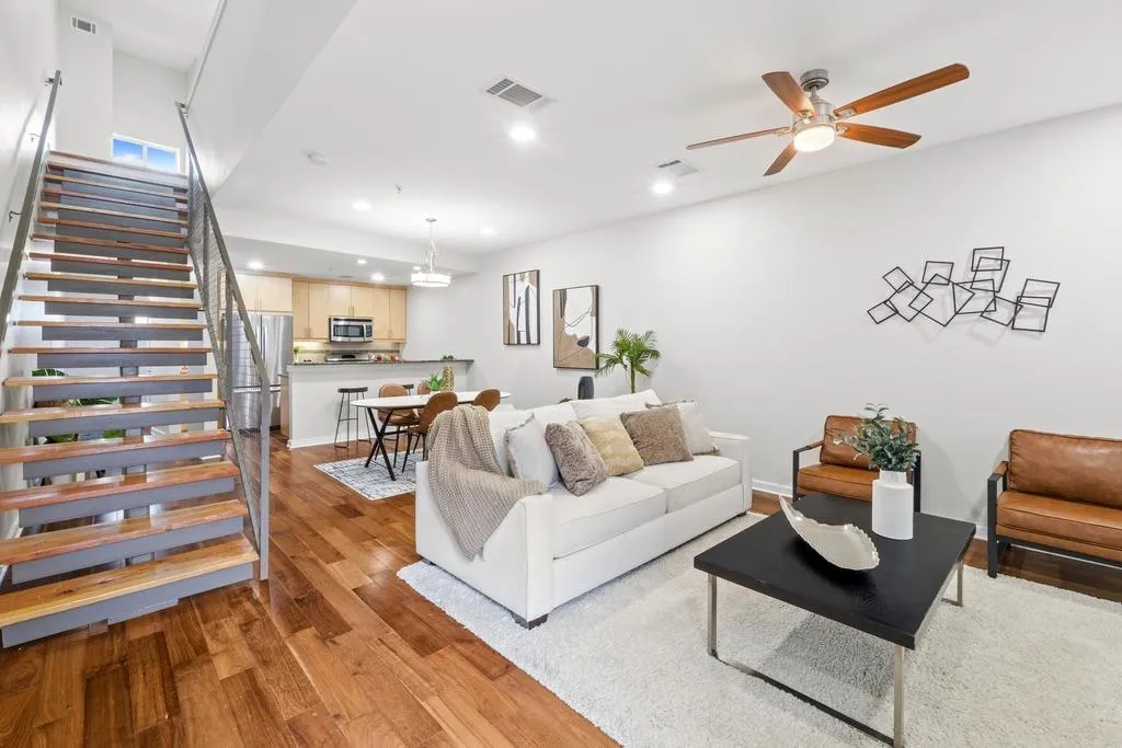 Photo of 503 SWANEE DR #19, Austin, TX, 78752