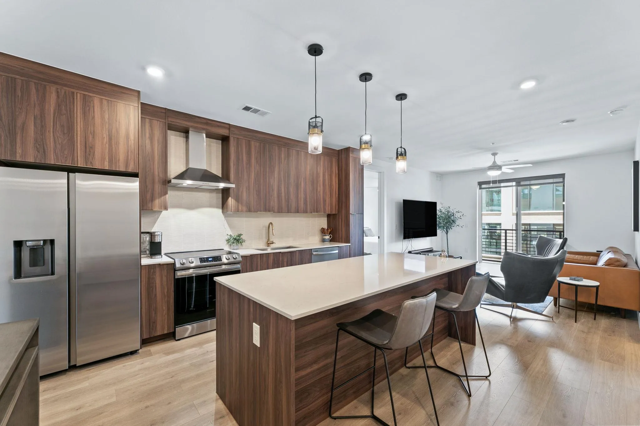 Photo of 1701 SIMOND AVE #407