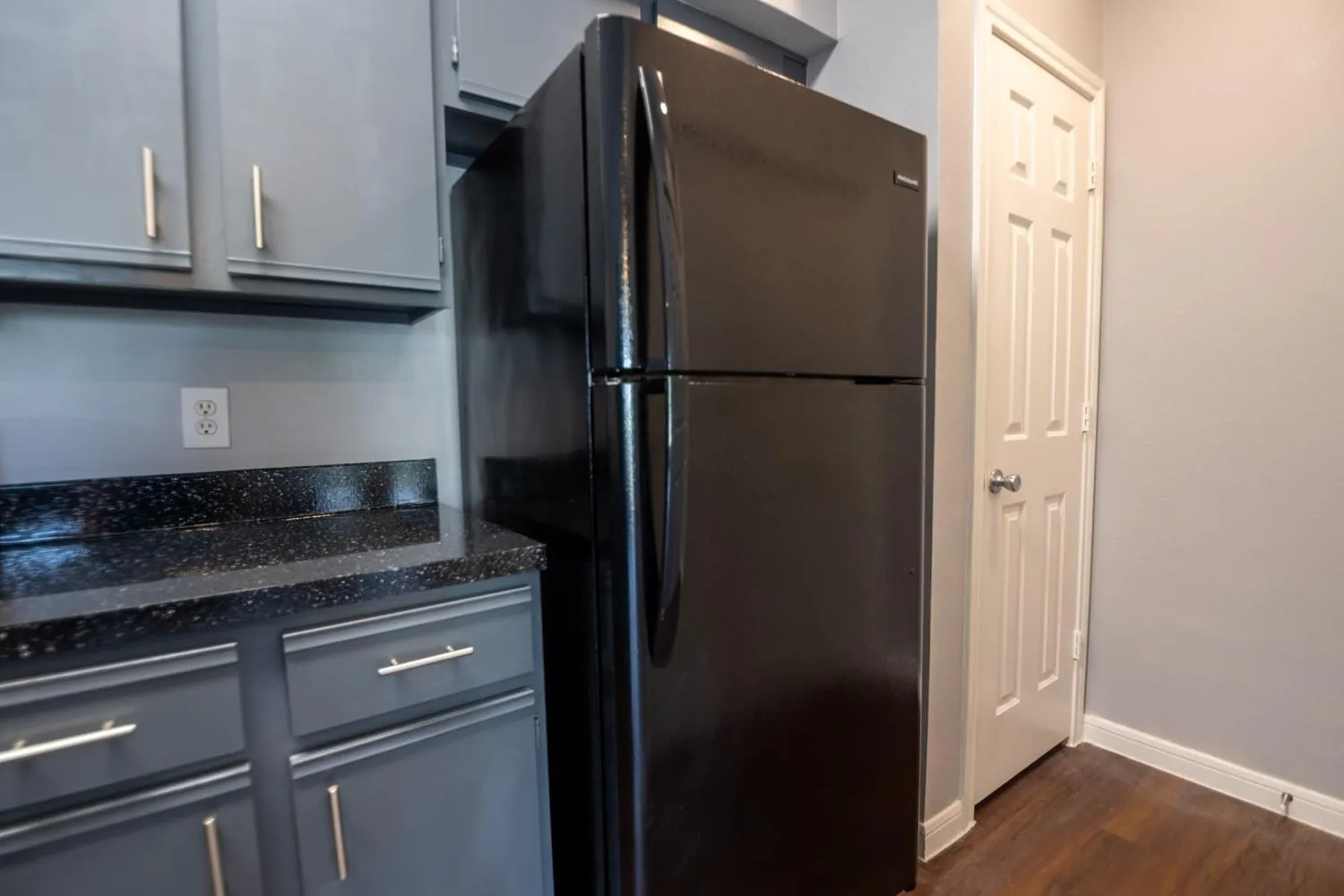 Photo 5 of 2320 GRACY FARMS LN #821