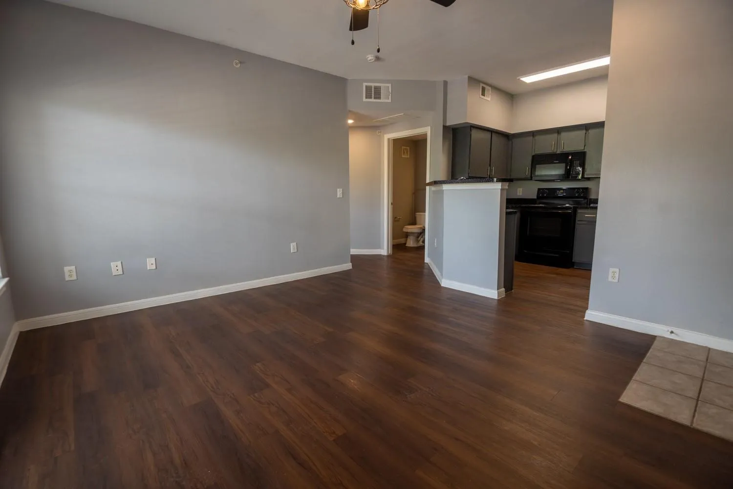 Photo 3 of 2320 GRACY FARMS LN #821