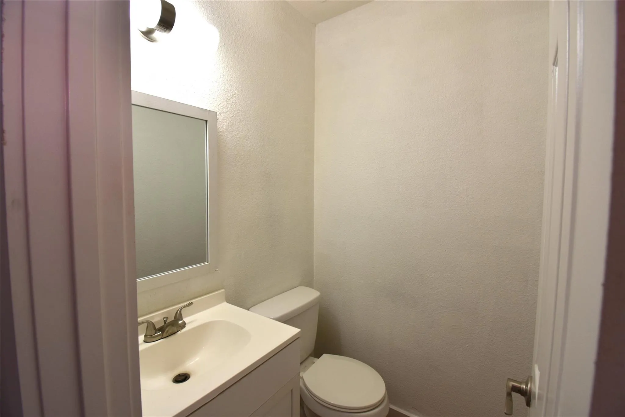 Photo 5 of 300 E CROSLIN ST #114