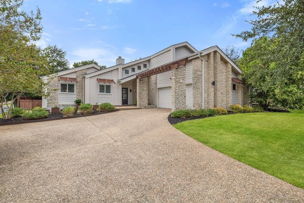 Photo of 6101 GUN BOW CT, Austin, TX, 78746