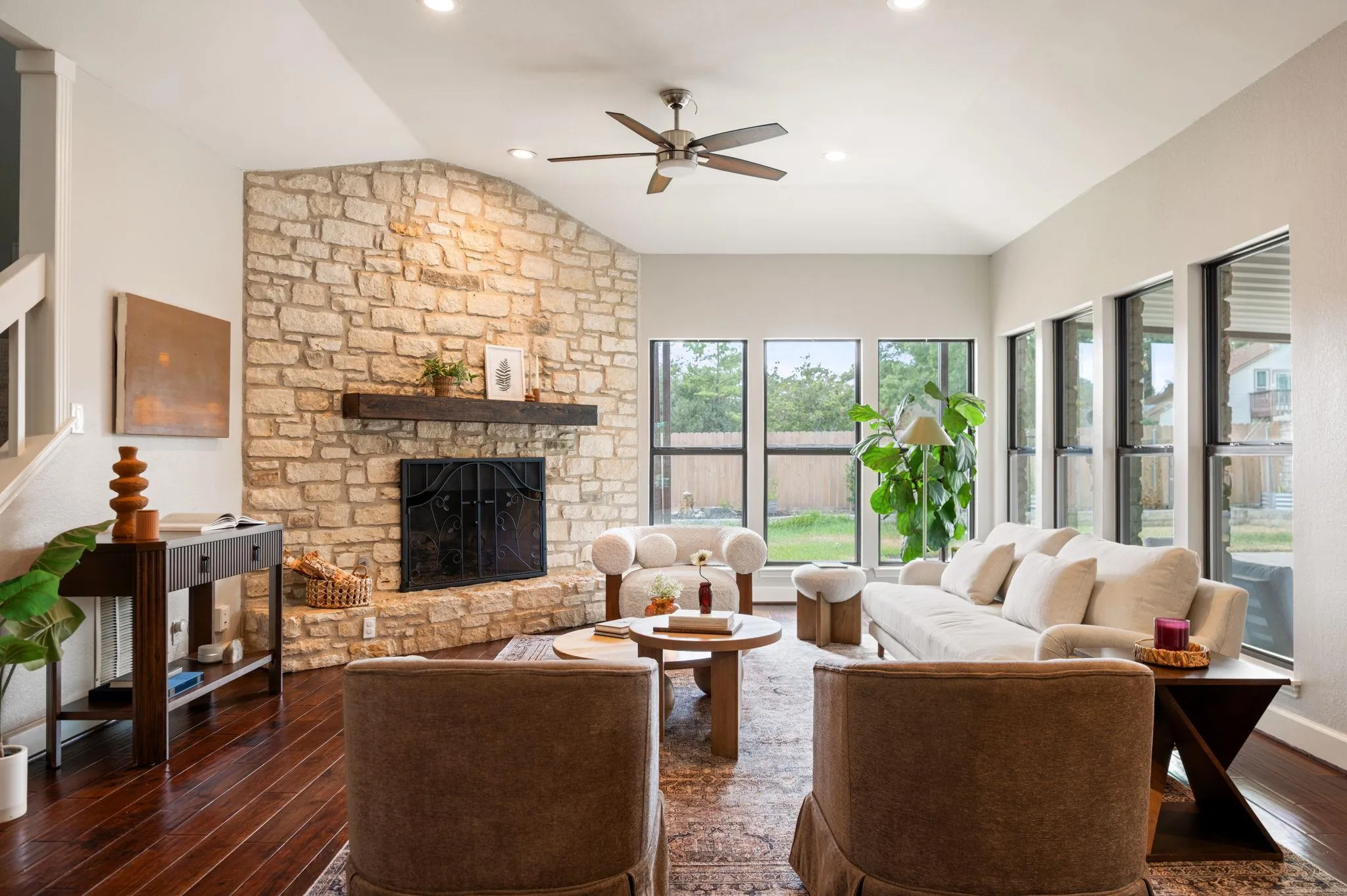 Photo 5 of 5205 WHEELER BRANCH CIR