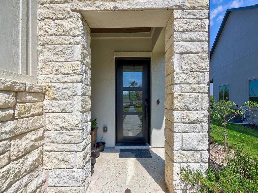 Photo 2 of 232 FLORA SPRINGS CV