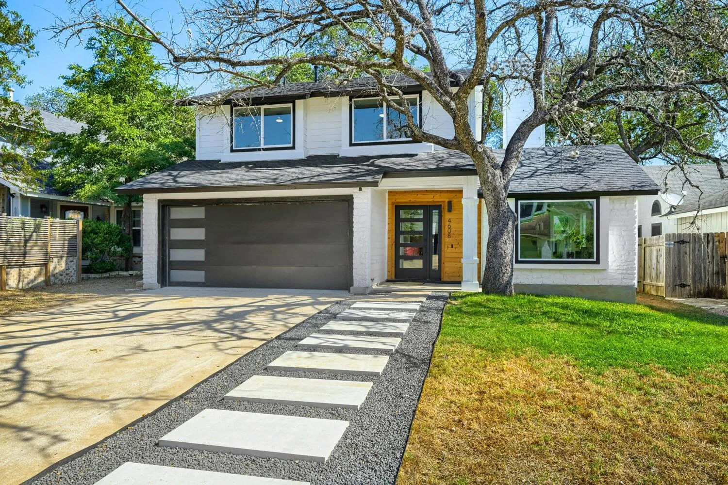 Photo 2 of 4608 VELASCO PL