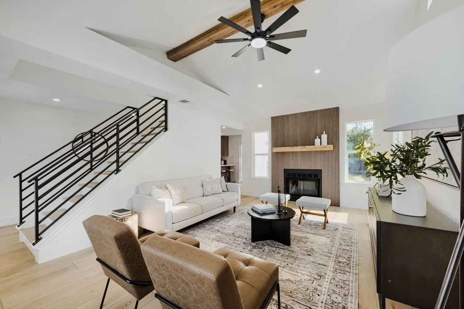 Photo 3 of 4608 VELASCO PL