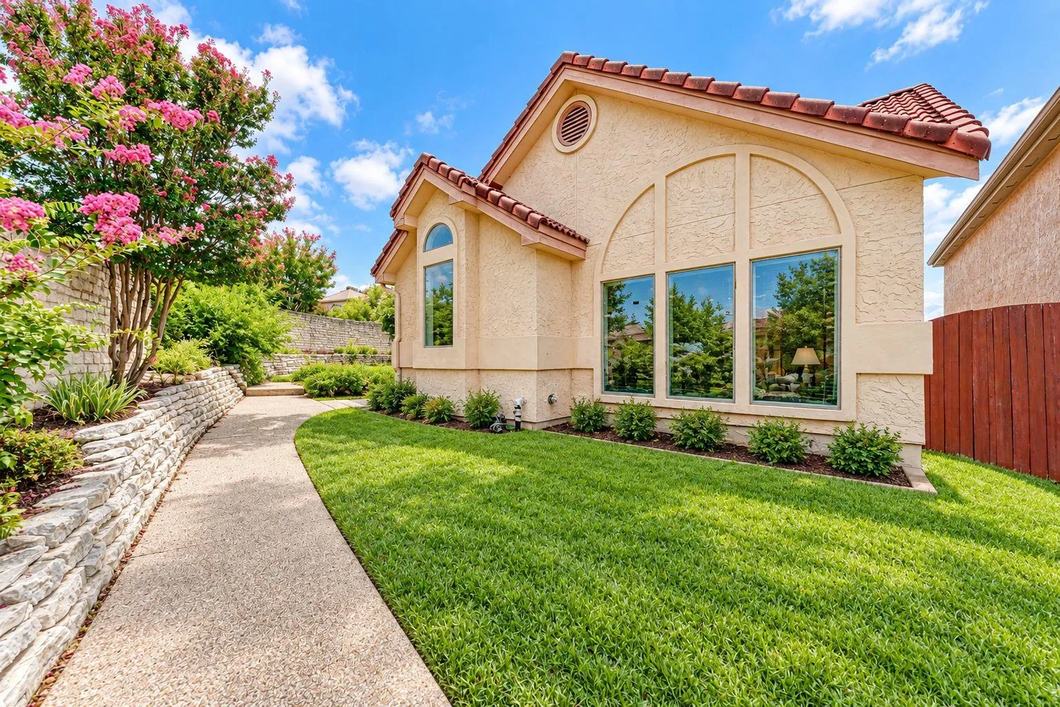 Photo of 583 RUPEN DR, Lakeway, TX, 78734