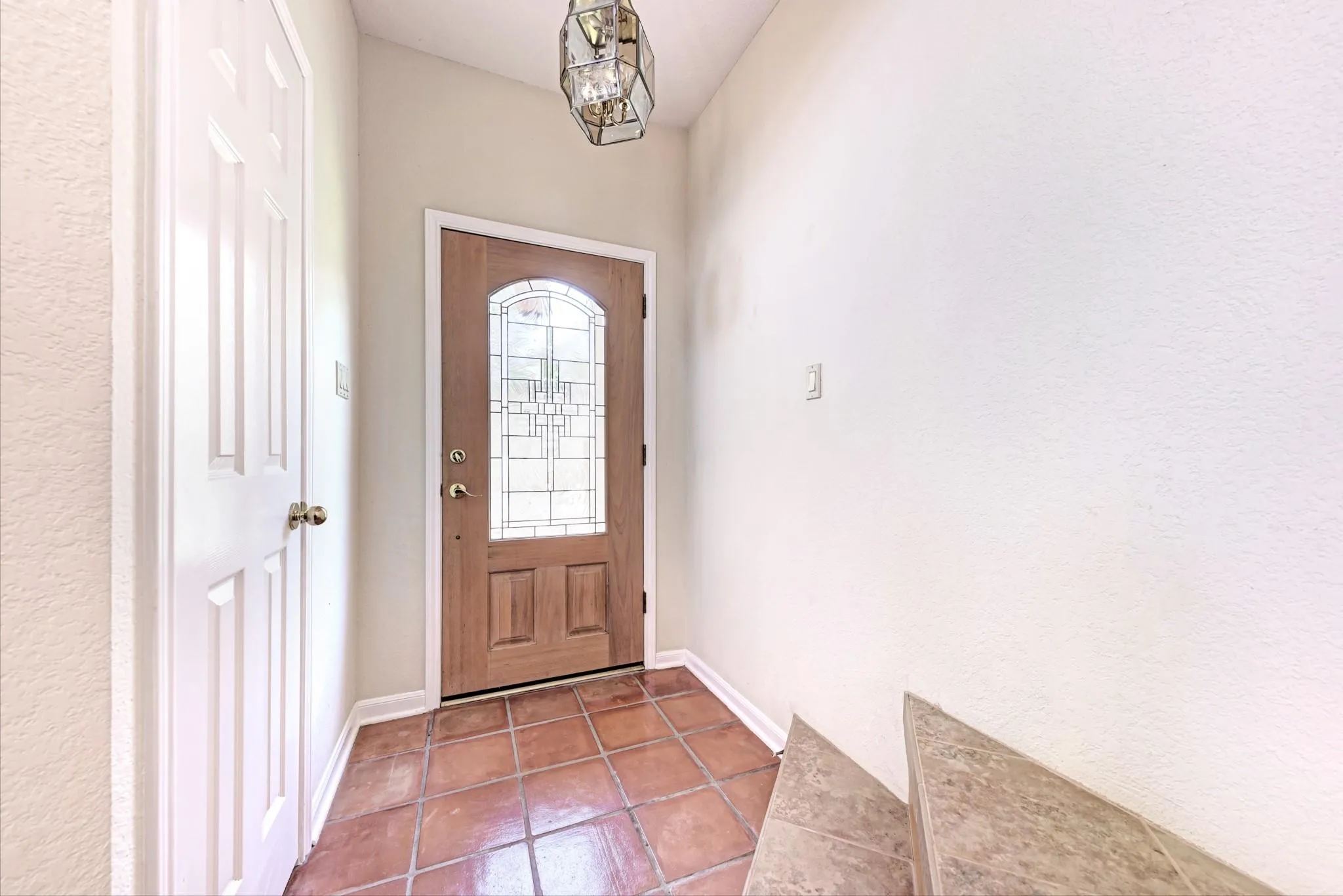 Photo 5 of 583 RUPEN DR