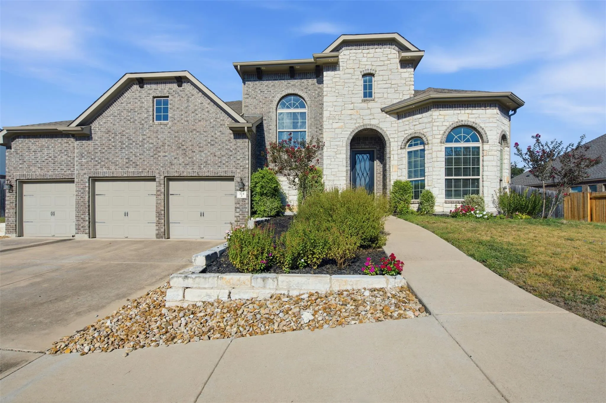 Photo of 324 STONEY POINT RD, Austin, TX, 78737